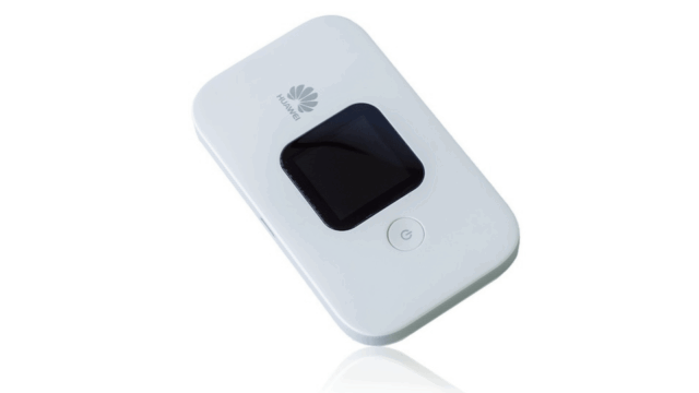 Alt Text: “Pocket Wifi Japan Wireless key comparison points outlining data limits, speed, battery life, and rental options for travelers in Japan.”